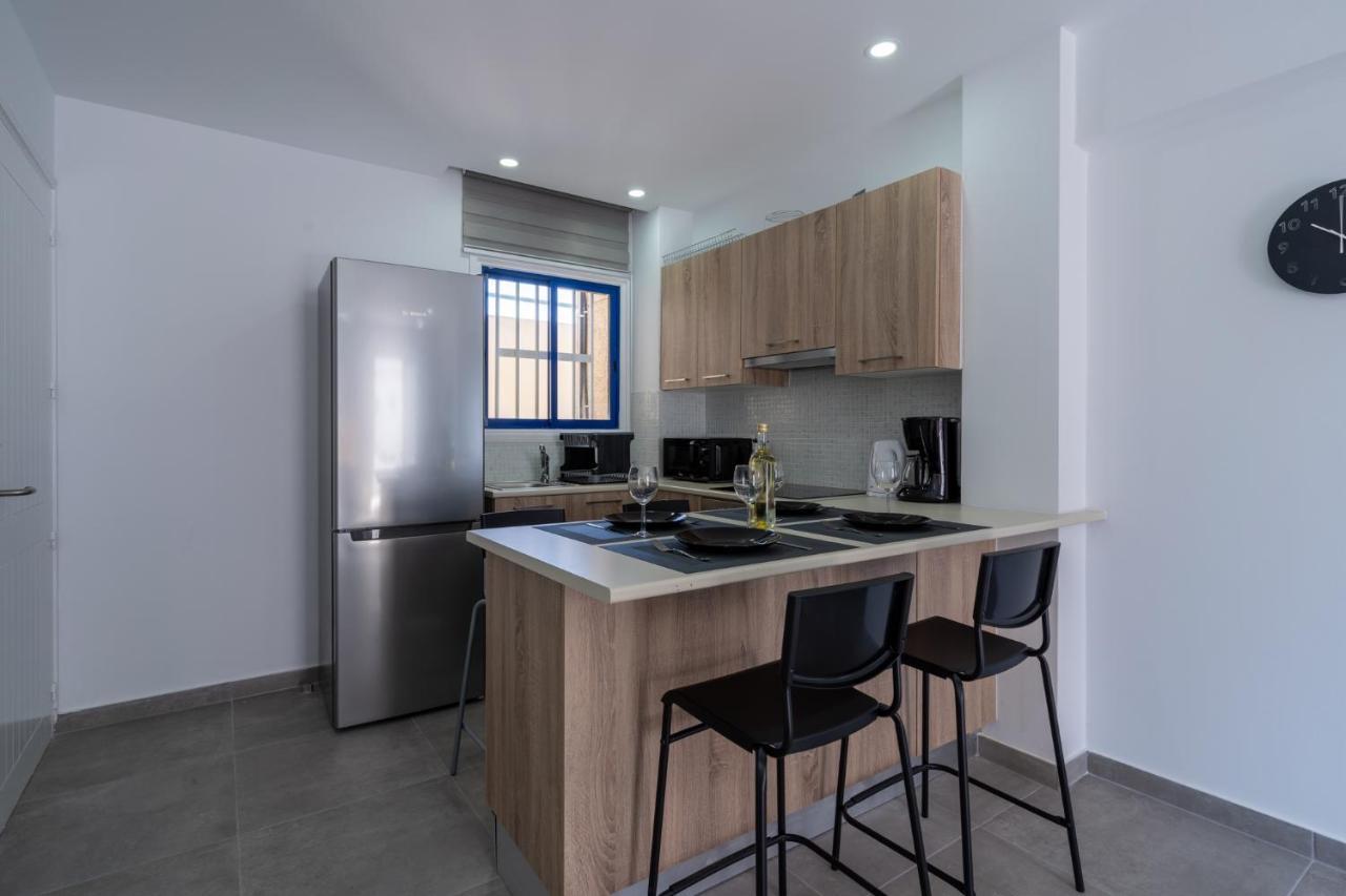 Odyssey - Captivating 2-Bedroom Retreat In 라르나카 외부 사진